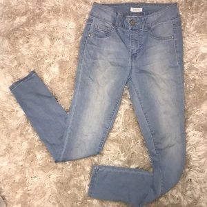Light Wash Jeans